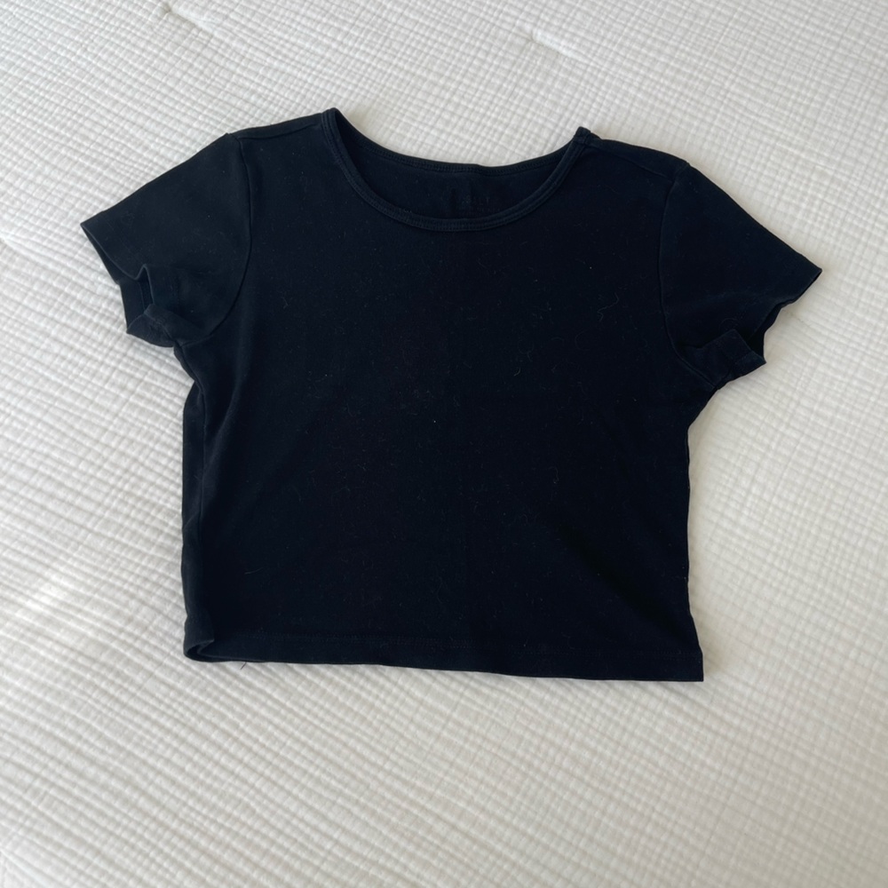 Brandy Melville black top